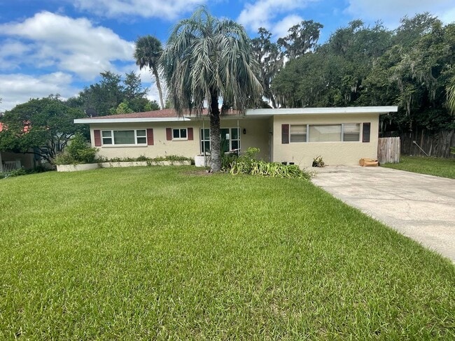11636 Osceola Rd