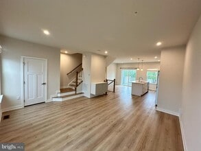 463 Paperbark Sq in Downingtown, PA - Building Photo - Building Photo