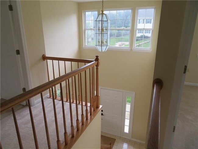 204 Quail Ct in Baden, PA - Building Photo - Building Photo