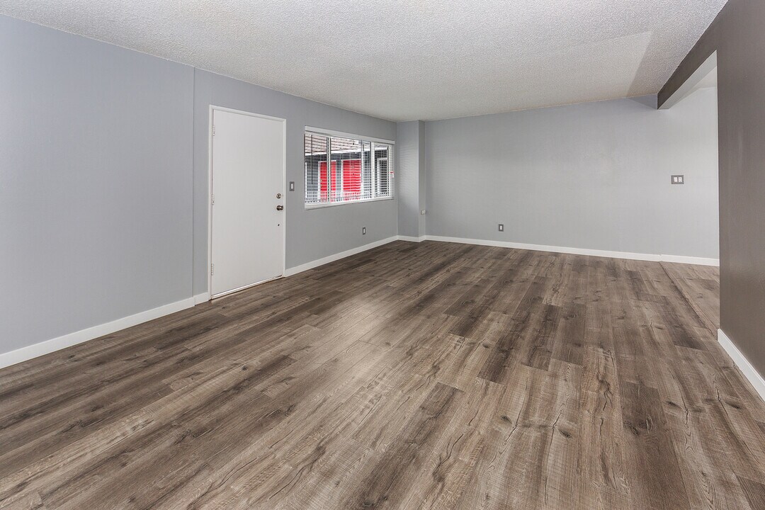 1603 Cedar Ave in Long Beach, CA - Building Photo