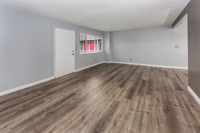 property at 1603 Cedar Ave