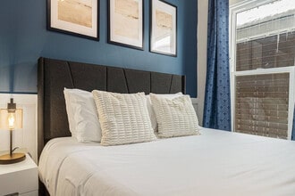 415 6th St NW in Grand Rapids, MI - Foto de edificio - Building Photo