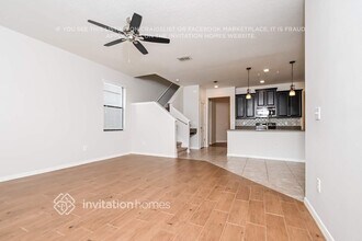 2708 Garden Falls Dr in Brandon, FL - Building Photo - Building Photo