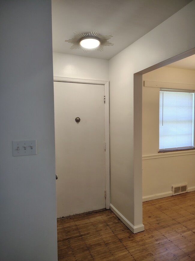 1651 W 57th St in Indianapolis, IN - Building Photo - Building Photo