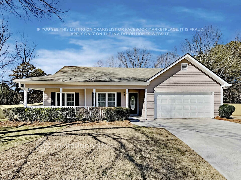 4069 Tara Ct in Loganville, GA - Building Photo