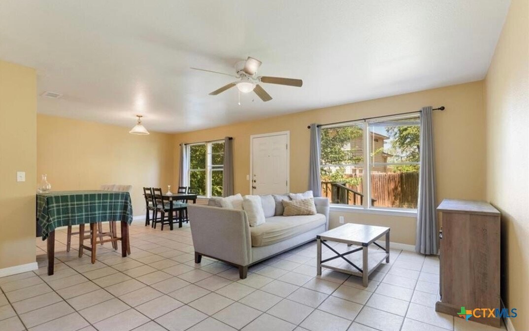 1020 Sagewood Trail in San Marcos, TX - Building Photo