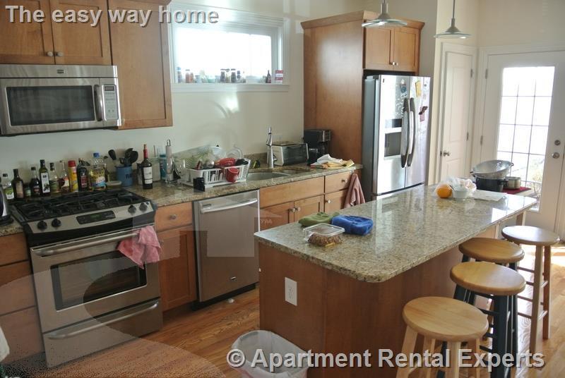 23 Porter St in Somerville, MA - Building Photo