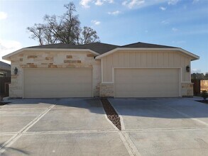9815 Grosbeak Ln in Magnolia, TX - Building Photo - Building Photo