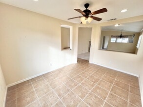 1479 Antioch Ct in Merced, CA - Building Photo - Building Photo