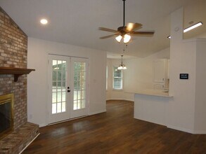 5301 Jeremy Dr in Milton, FL - Building Photo - Building Photo