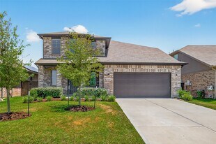 21624 Elmheart Dr in Roman Forest, TX - Building Photo