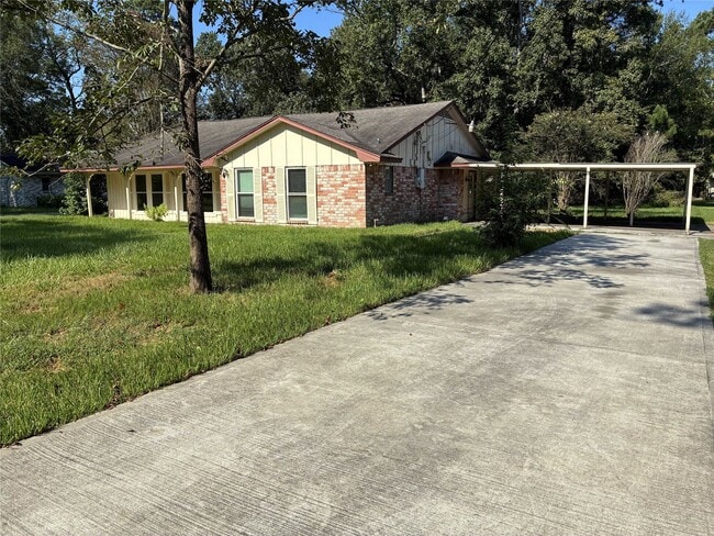 20420 Youpon Ln in Porter, TX - Building Photo - Building Photo
