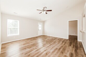 1478 Osprey Way in Greenwood, IN - Building Photo - Building Photo
