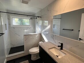 1260 Dogwood Rd, Unit Upper in Arnold, MD - Building Photo - Building Photo