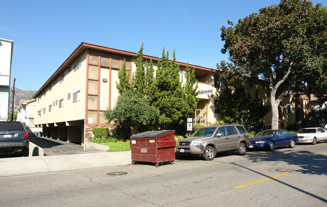 The Marianne in Glendale, CA - Foto de edificio - Building Photo