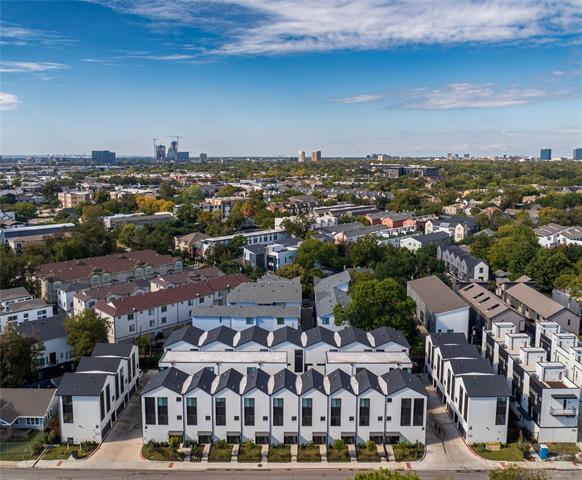 property at 5609 Live Oak St