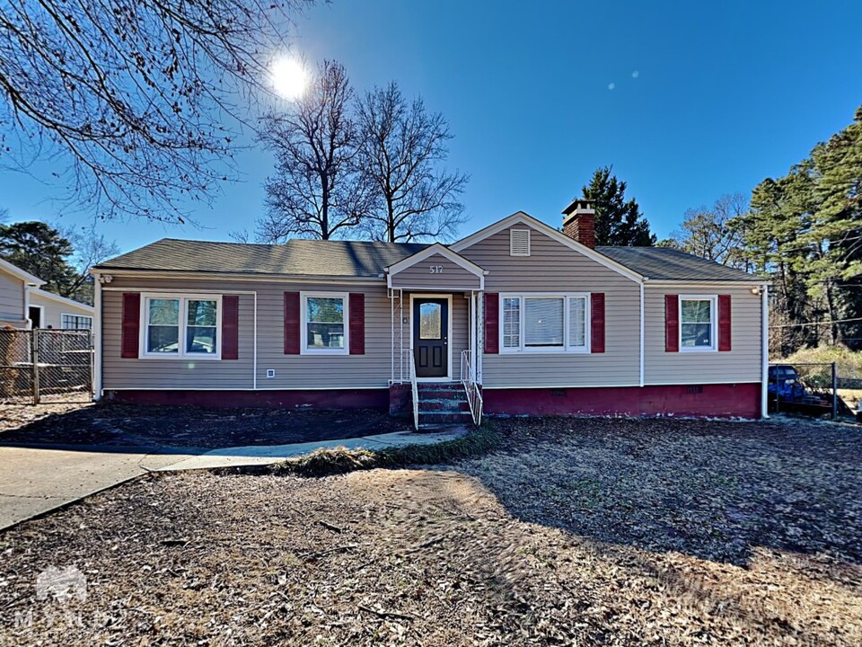 517 Ivy Ln in Stockbridge, GA - Building Photo