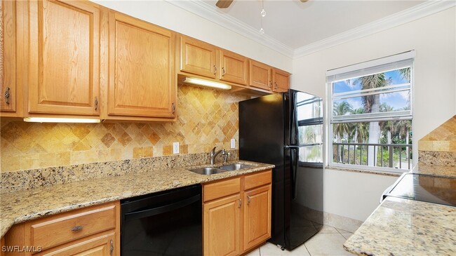 1666 Osprey Ave in Naples, FL - Building Photo - Building Photo