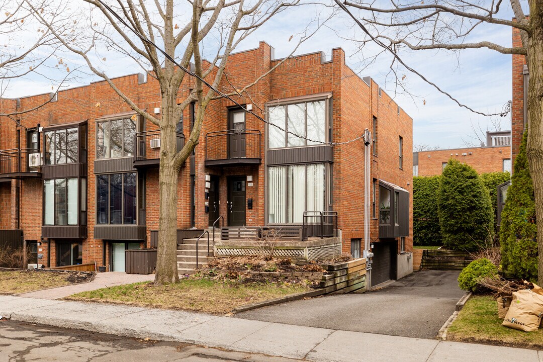 11330-11336 Meunier in Montréal, QC - Building Photo