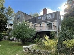 1720 Main Rd in Westport, MA - Foto de edificio