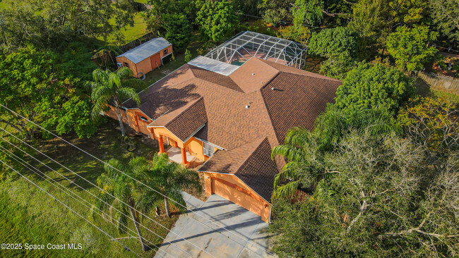 property at 803 Emerson Dr NE