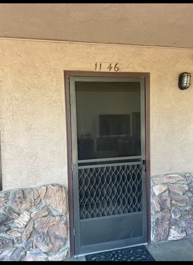 1146 Central Ave, Unit 1146