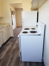 916-918 Lowry St in Moses Lake, WA - Building Photo - Building Photo