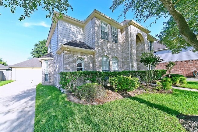 property at 407 Groveton Ridge Ln