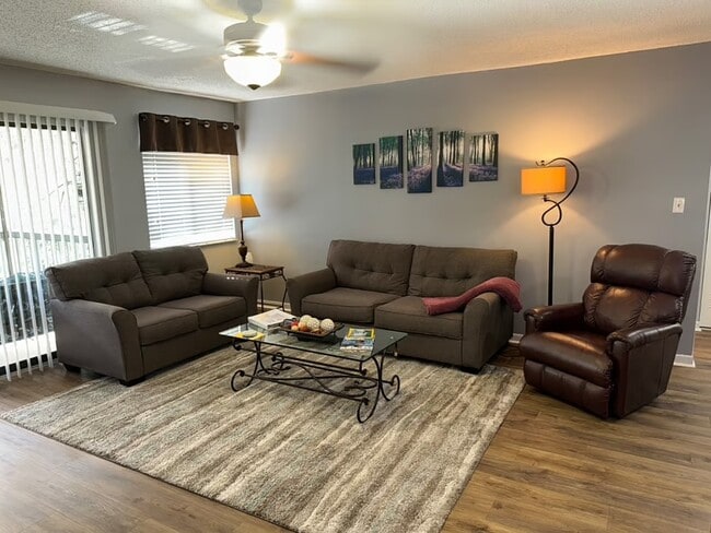 property at 13289 Arbor Pointe Cir