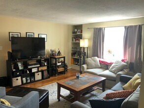 47 Colborne Rd, Unit 5 in Boston, MA - Building Photo - Building Photo