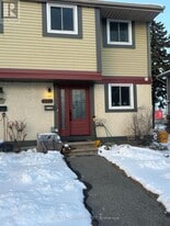 4338 Meadowvale Ln in Ottawa, ON - Building Photo