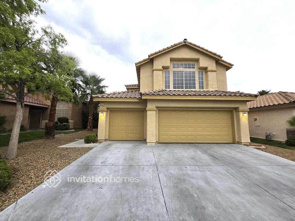 7804 Fort Ruby Pl in Las Vegas, NV - Building Photo