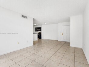 15221 SW 80th St in Miami, FL - Building Photo - Building Photo