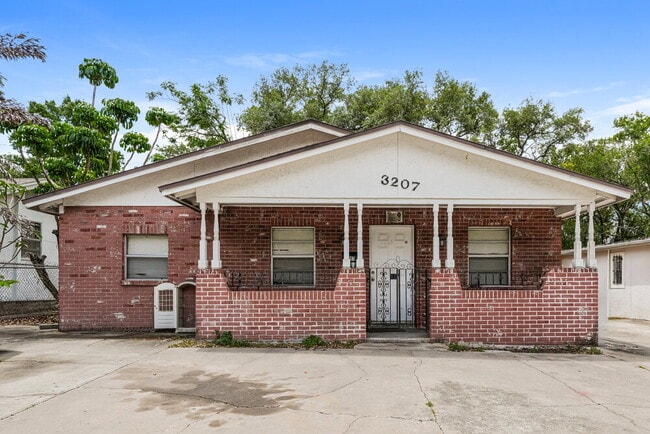 property at 3207 E 24th Ave