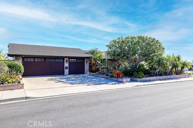 32512 Azores Rd