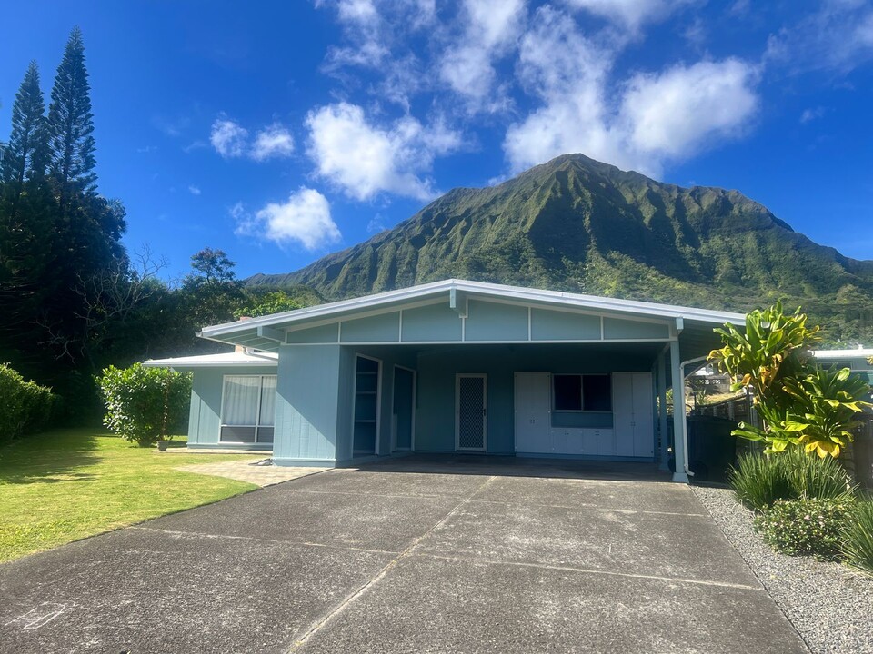 1179 Lunahana Pl in Kailua, HI - Building Photo