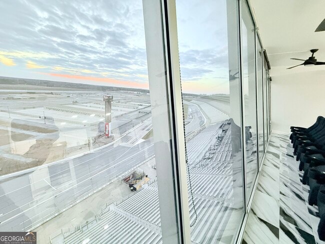 property at 1500 Tara Pl