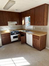 135-137 Park St in Toccoa, GA - Building Photo - Building Photo