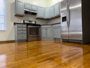 1325 S Karlov Ave, Unit 3 in Chicago, IL - Building Photo - Building Photo