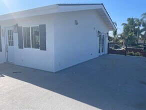 871 7th St, Unit Upstairs in Imperial Beach, CA - Building Photo - Building Photo