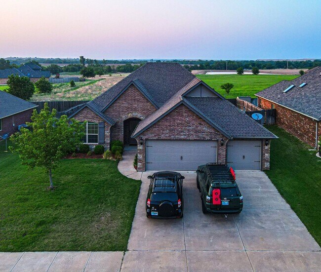 property at 4206 Mossy Oak Dr