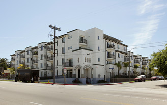 Morgan Place in Los Angeles, CA - Building Photo