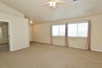 3012 Turning Leaf St in Caldwell, ID - Building Photo - Building Photo