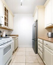 3 Hanover Square in New York, NY - Building Photo - Building Photo