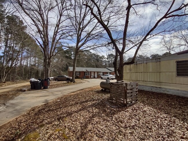 4470 White House Pky in Warm Springs, GA - Building Photo - Building Photo