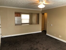 2305 Adams Ave in Huntington, WV - Building Photo