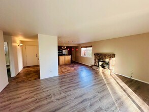 1170 Rayburn Dr in Reno, NV - Building Photo - Building Photo