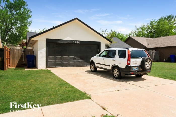 1529 Davinbrook Dr Photo