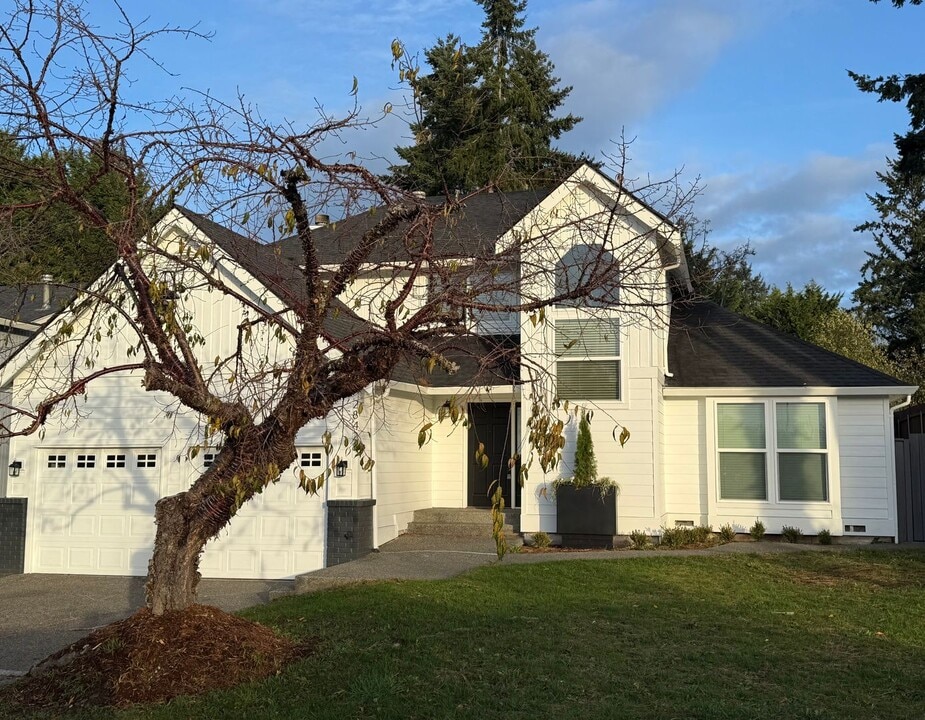 28428 46th Ave South in Auburn, WA - Building Photo