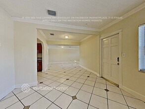 18461 NE 21st Ave in North Miami Beach, FL - Building Photo - Building Photo